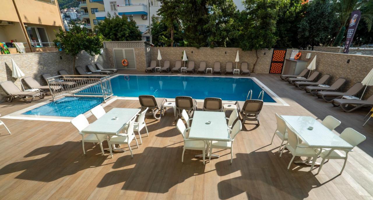 Kleopatra Celine Hotel Алания Экстерьер фото